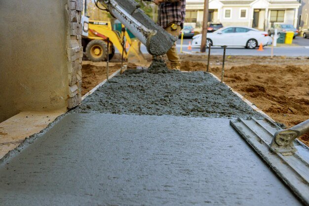 Professional Concrete Services in Miami, FL: What to Expect