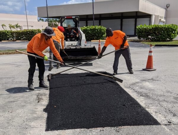 Professional Asphalt Paving Contractor in Miami FL
