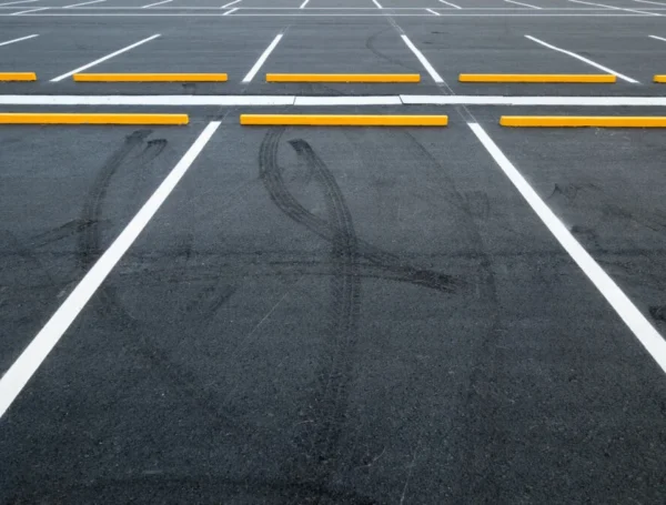Expert Asphalt Parking Lot Paving Services in Dade County